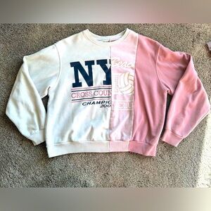 Hollister Crew Neck Sweater